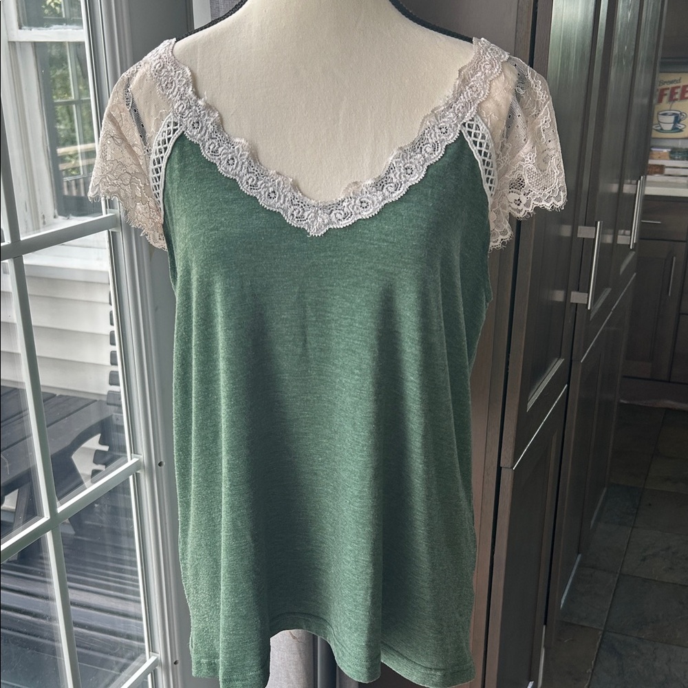 SHEIN Green Lace Trim Camisole